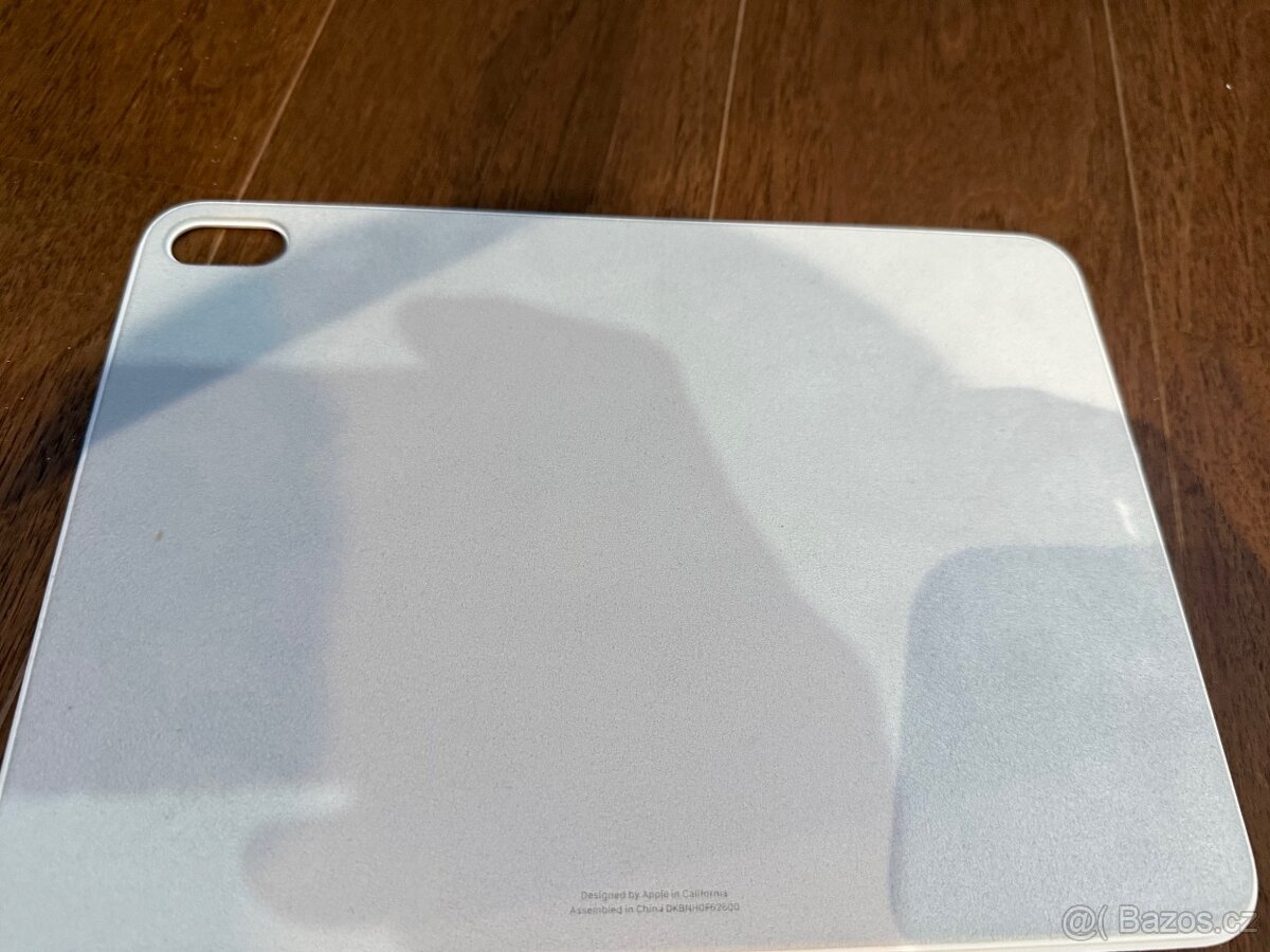 APPLE Magic Keyboard Folio pro Ipad 10.generace - 2