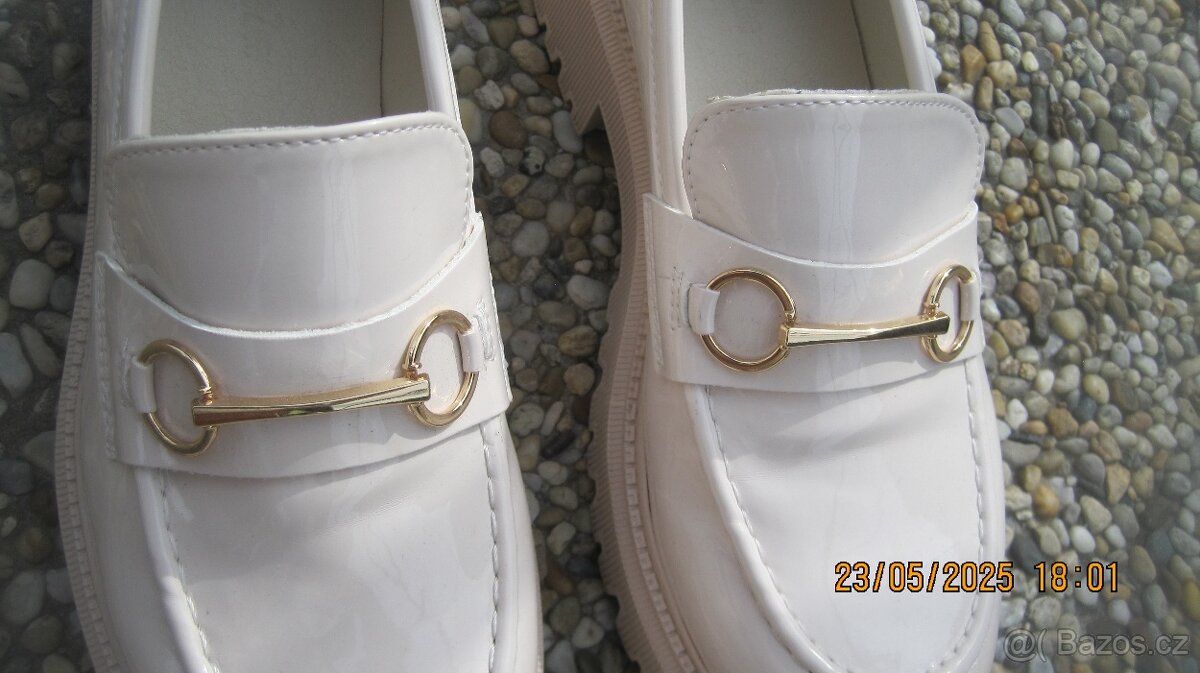 Mokasíny vel. 37, světle béžové - 2