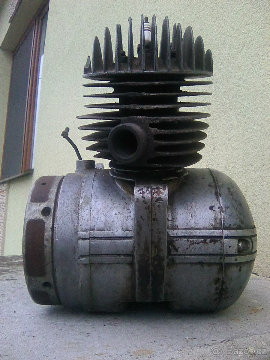 Manet 90 - motor - 2