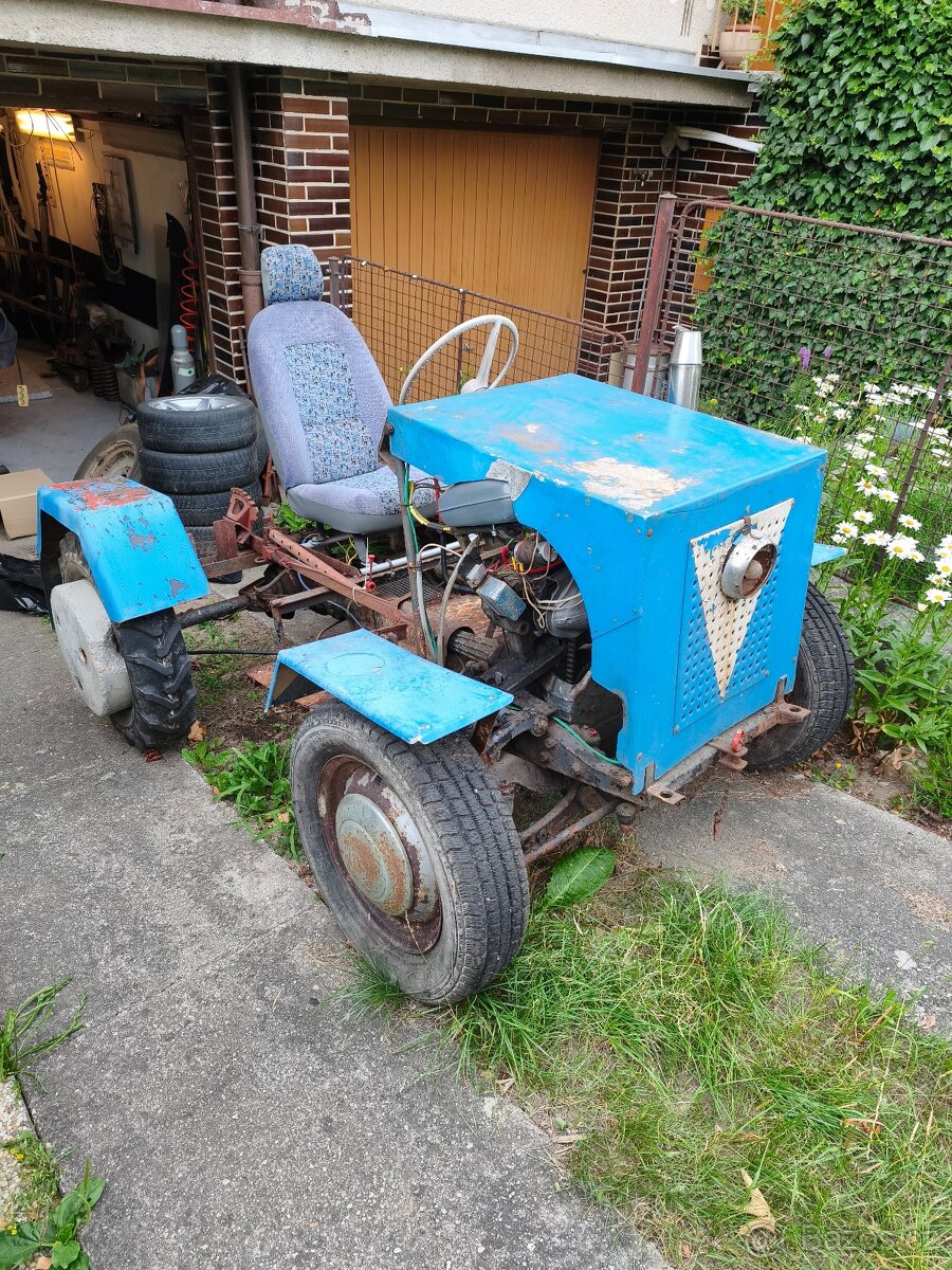 Traktor domácí výroby - 2