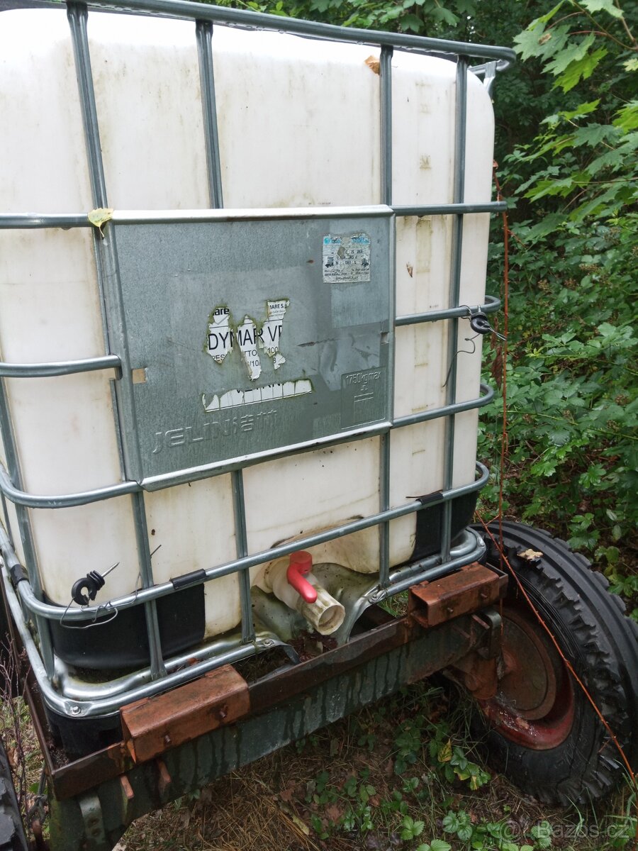 Napáječka nádrž voznice - 2