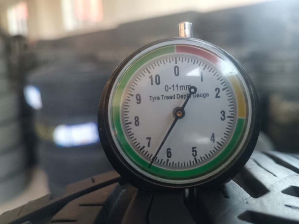 175/65 R14 RIKEN (2822) - 2