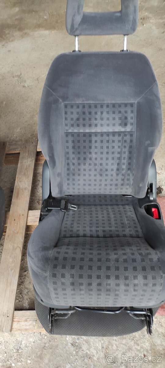 Sedačky a díly touran sharan fabia 1 fabia 2 - 2
