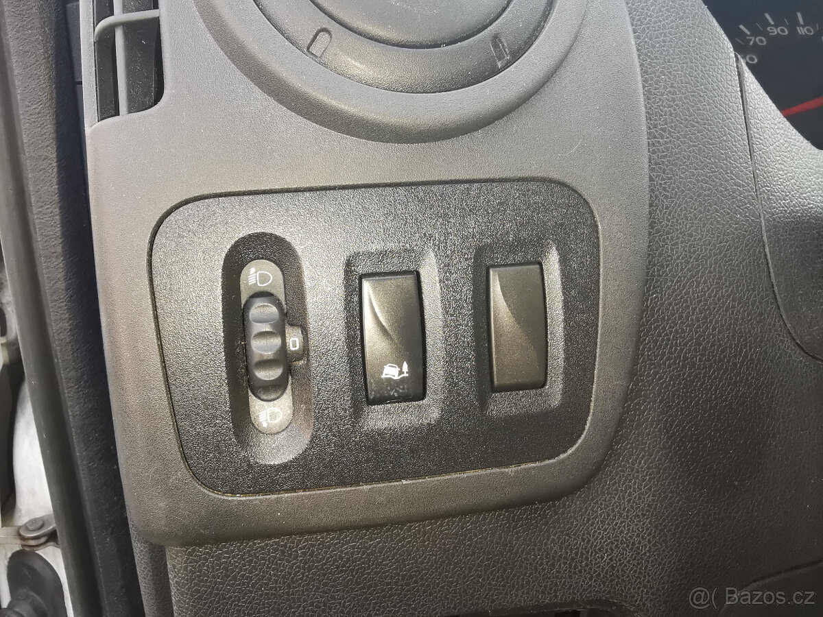 Renault Master III 2,3dci 81kw/110k L2H2 rv 2016 - 2