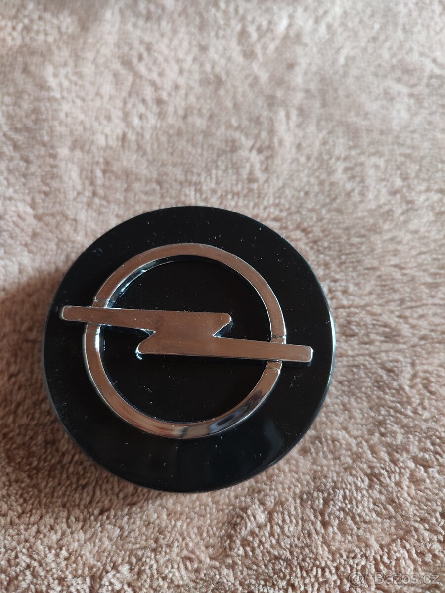 Nové - Středové pokličky Opel - 2