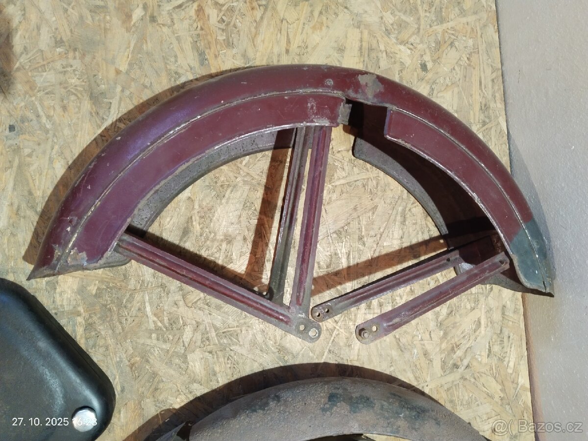 Jawa pérák FJ, Zbrojovka, Ogar 350, komunista, ČZ 150 C - 2