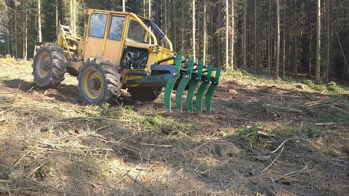 Shrnovač klestu LKT - 2