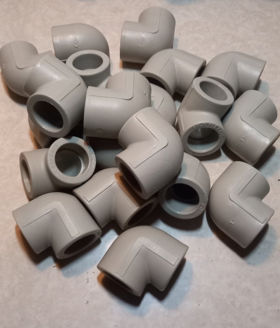 PPR koleno 90° 32 mm (Nové) - Česká výroba - 2