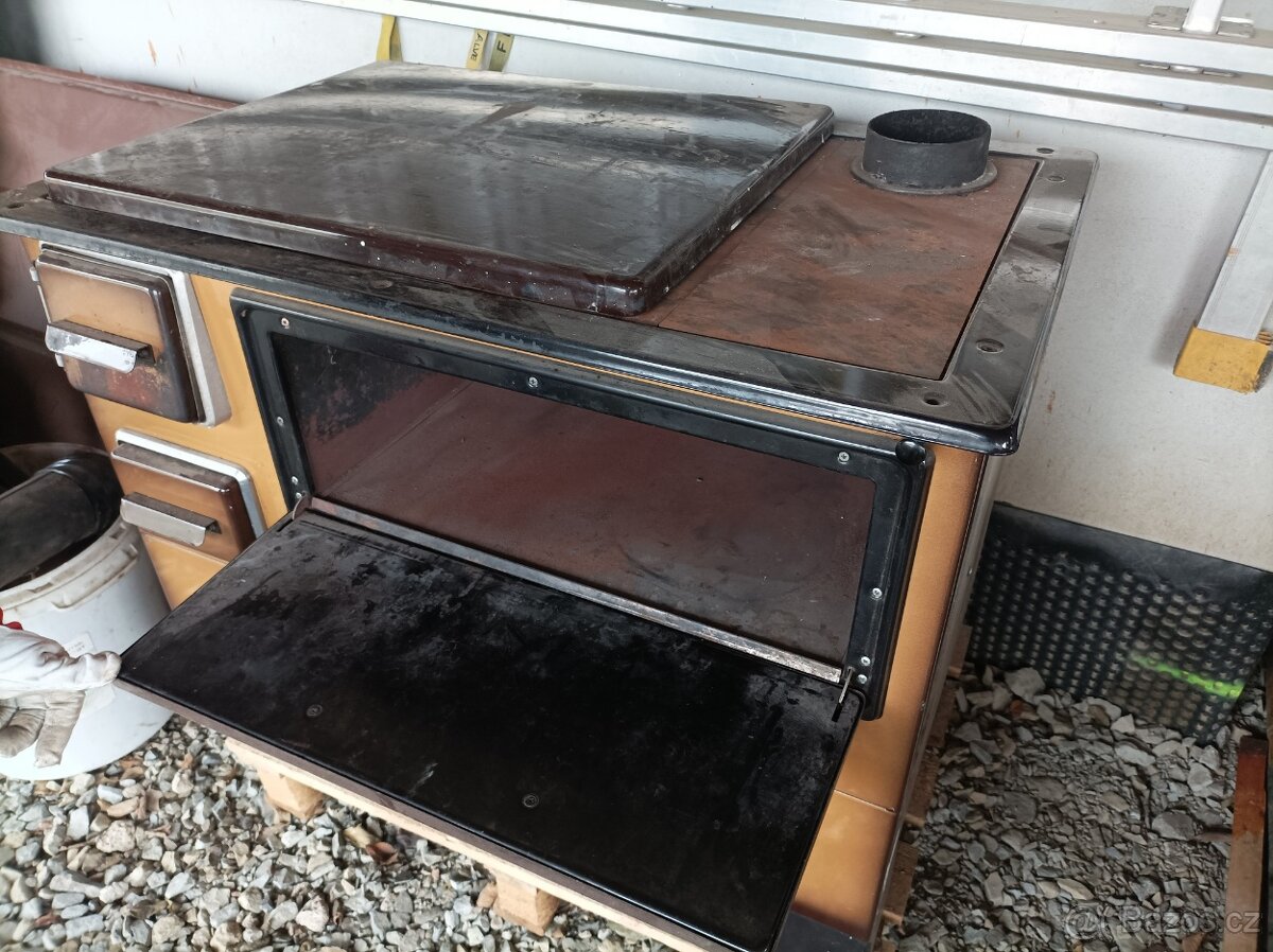 Prodám sporák na dřevo - 2
