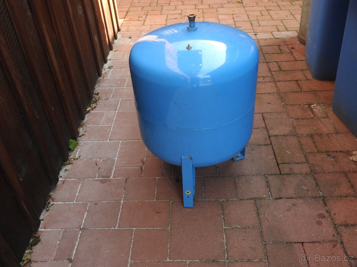 Prodám expanzní používanou nádobu s vakem 80l - 2