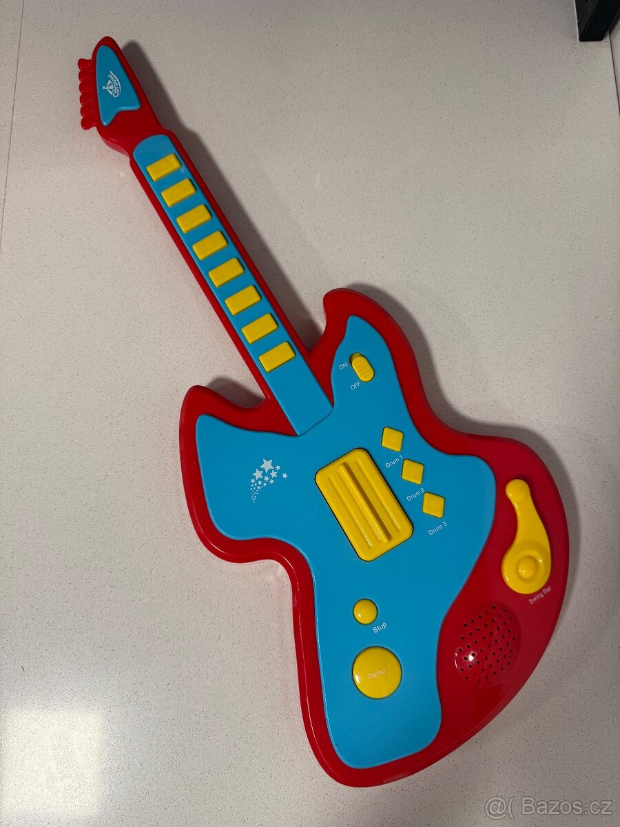 Notebook, pokladna, robot, robotický pes, kytara - 2