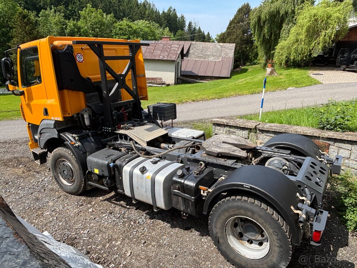 Tatra Phoenix 4x4 , traktor - 2