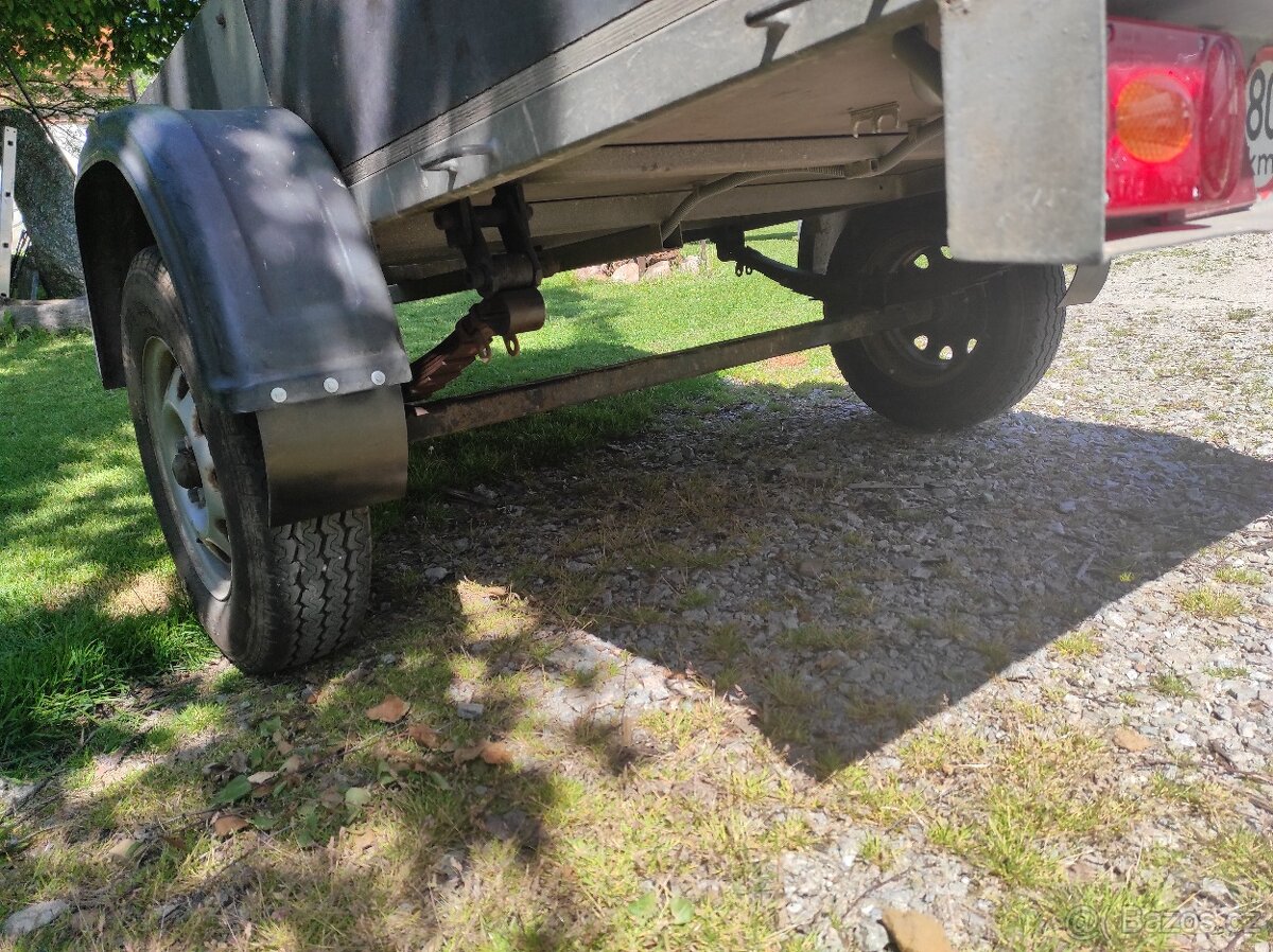 přívěsný vozík - 2