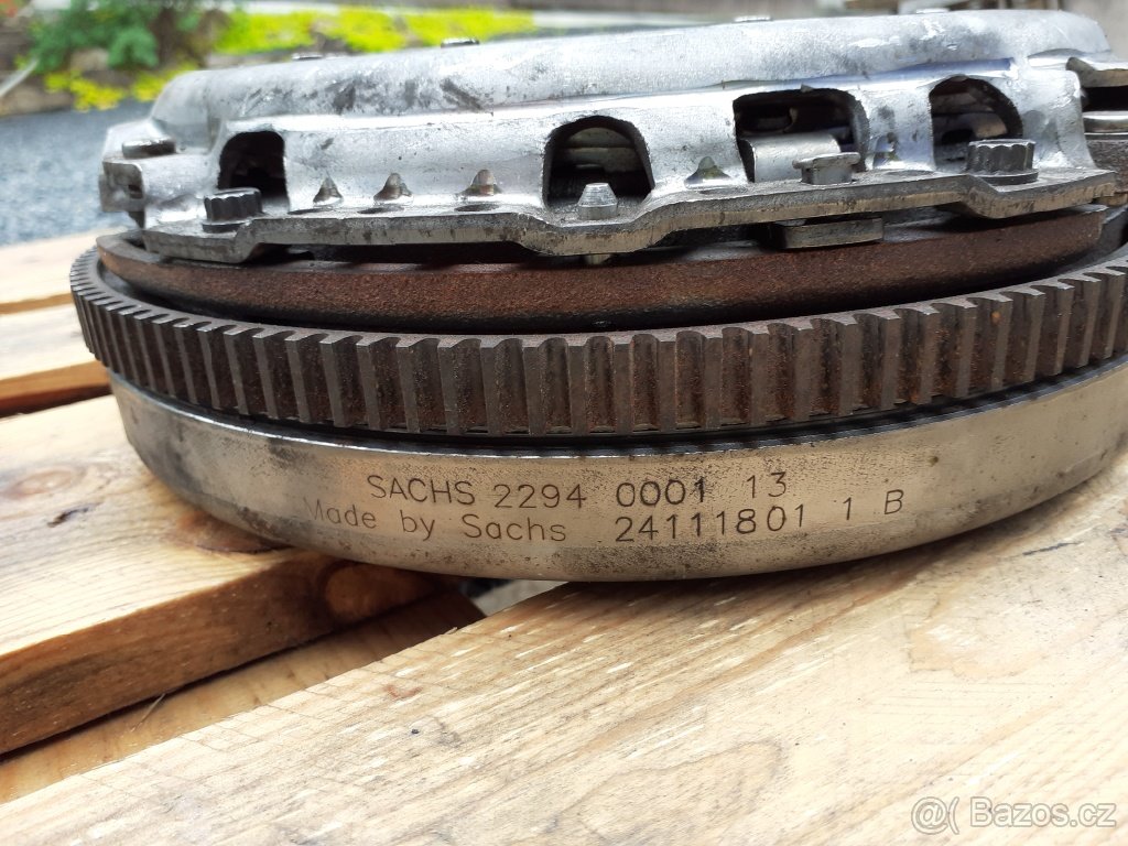 spojkova sada sachs 2,0tdi 103kw pěkná - 2