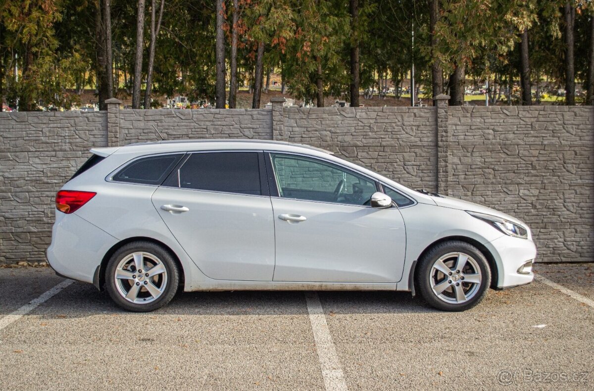 Kia Ceed SW 1.6 GDI - 2