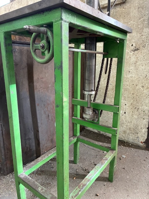 Stolní vrtačka - 2