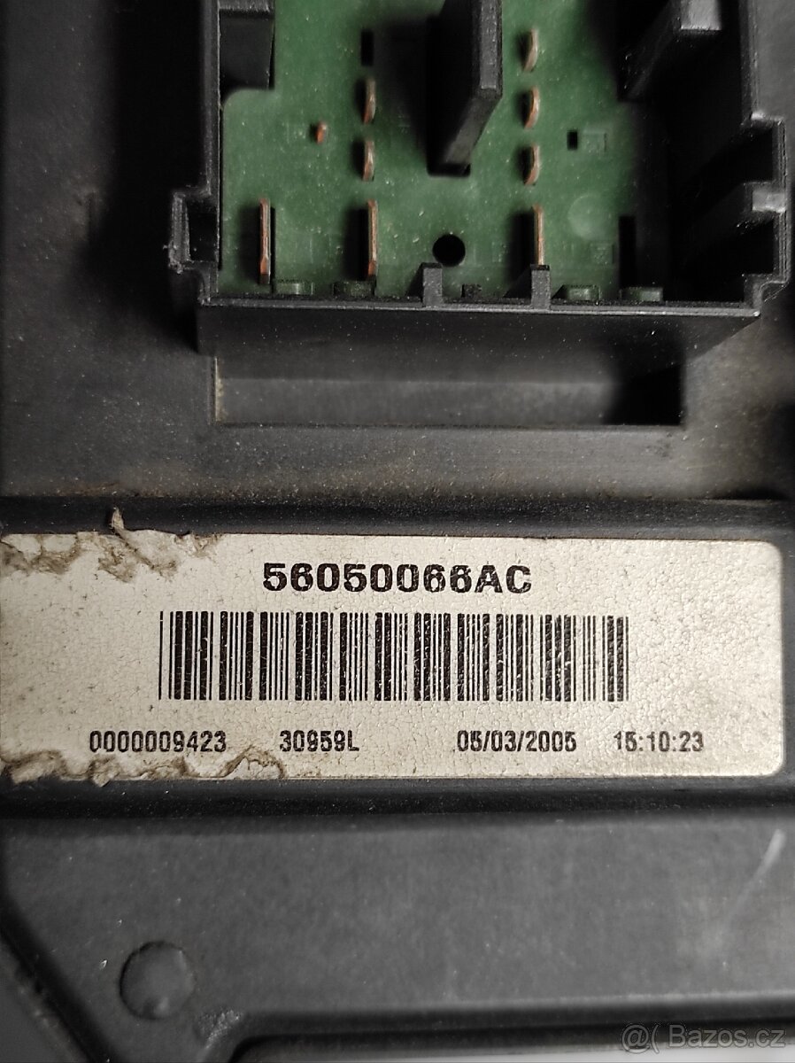 Řídící jednotka Jeep WK - 2