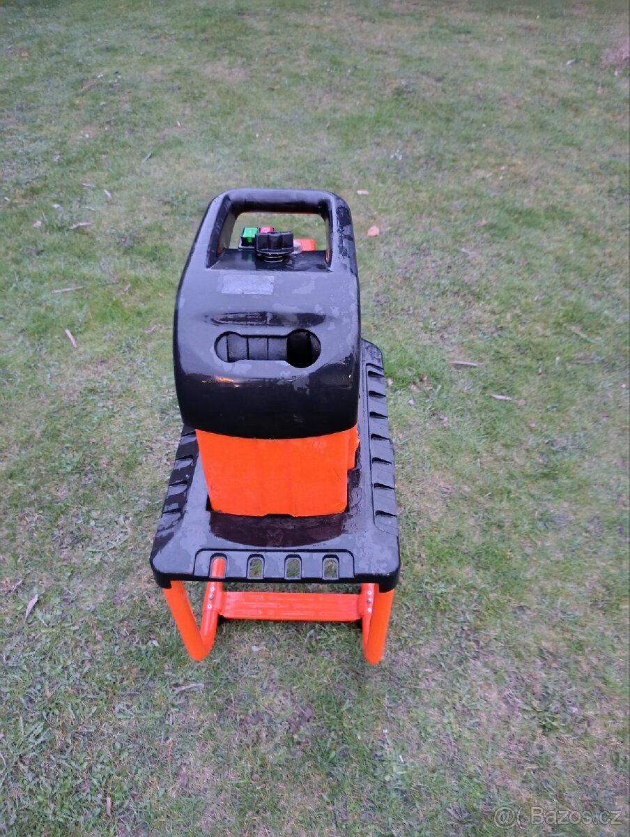 Drtič větví štepkovač - 2