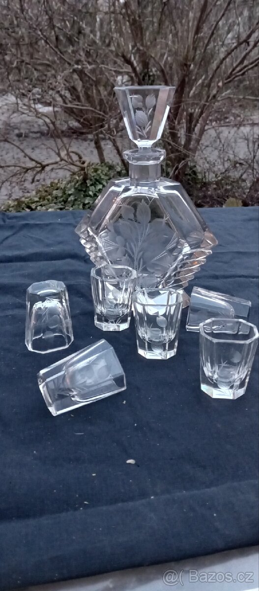 Zdobený set Karafa+panáčky MOSER - 2