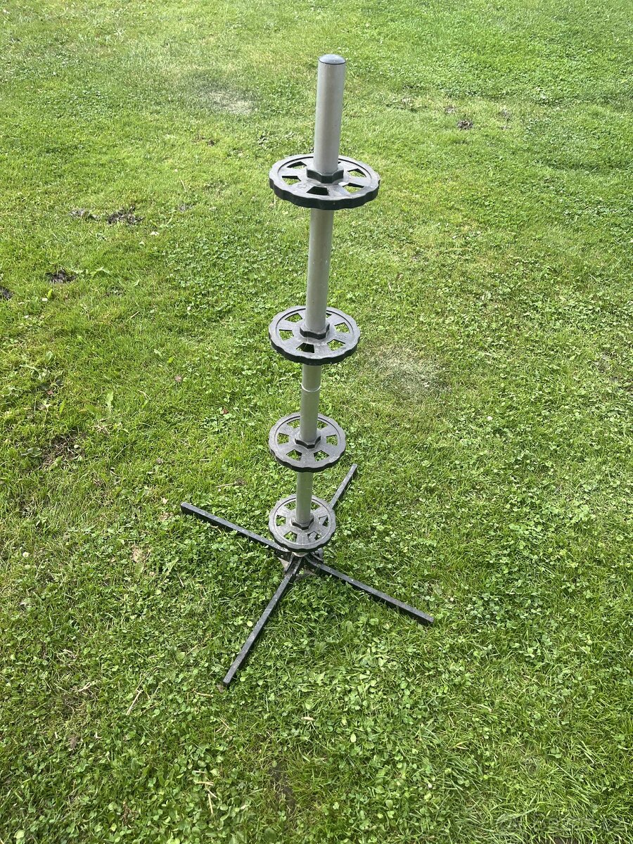 Stojan na pneumatiky - 2