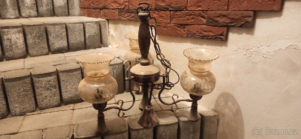 Historický Lustr - 2