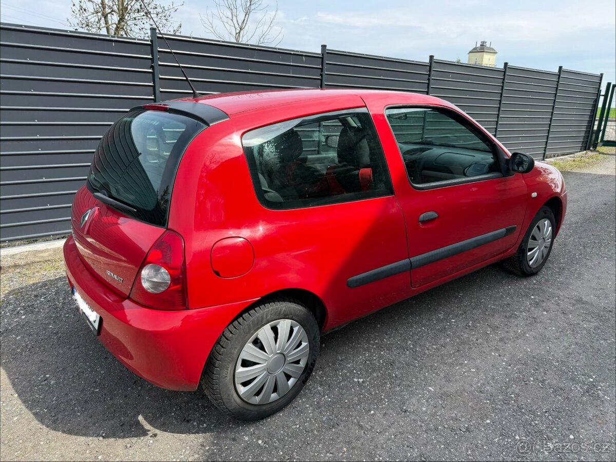 Renault clio 1.2 - 2