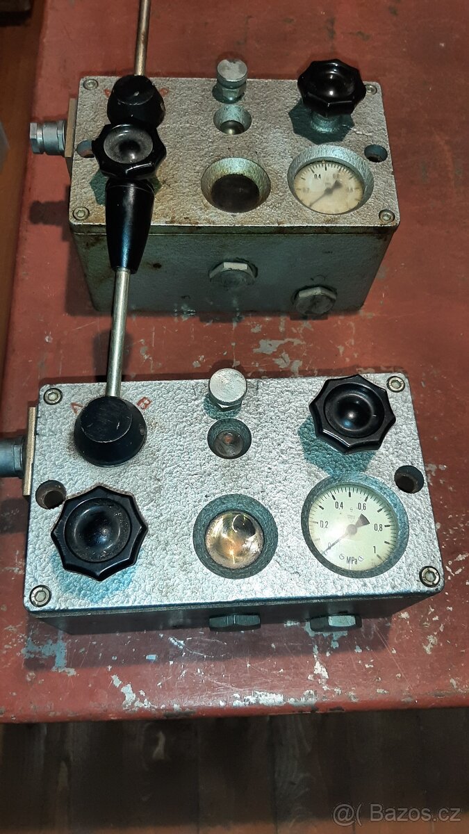 Přepínací a ovládací regulátor - 2