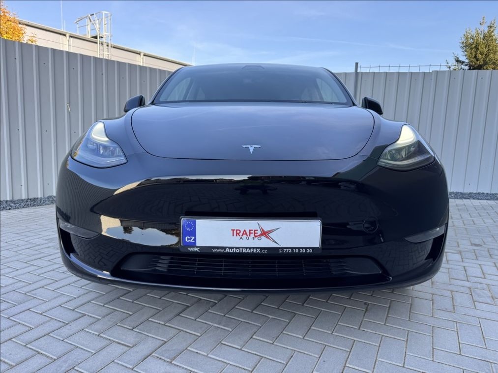 Tesla Model Y 0,0 Long Range 378kW 1.maj DPH - 2