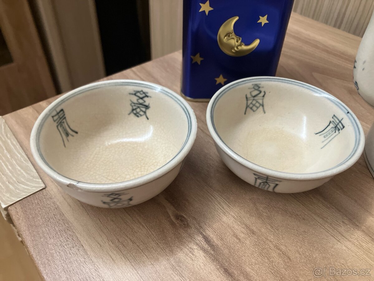 Čajová konvička s šalkama - 2