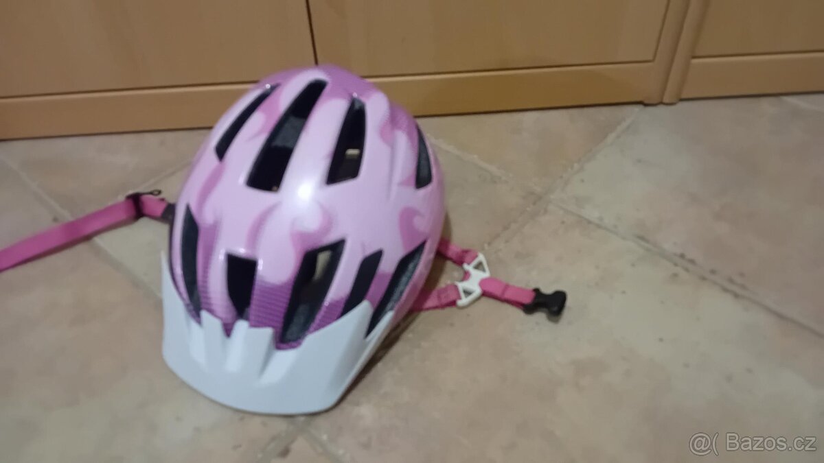Dívčí cyklistická helma - 2