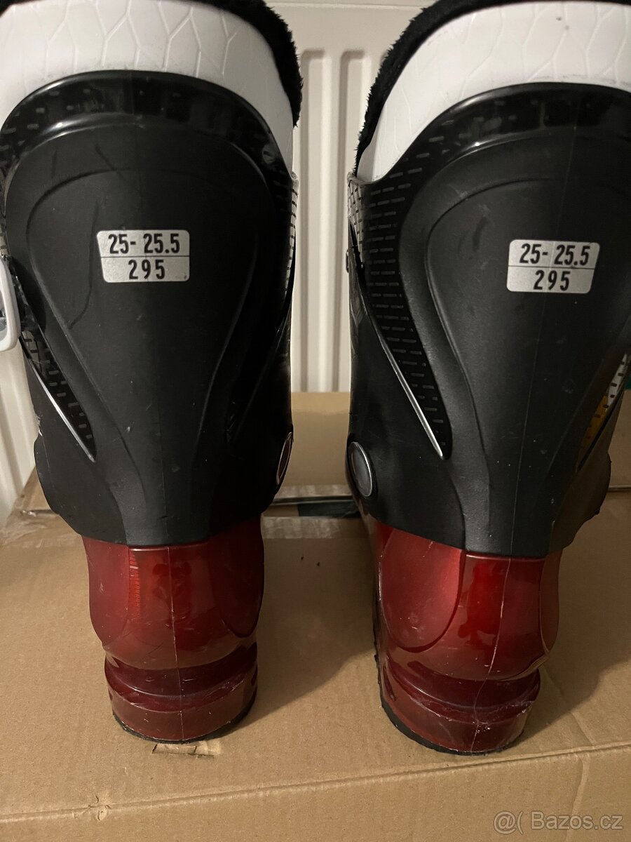 Lyžáky 25-25,5 (39-40) - 2