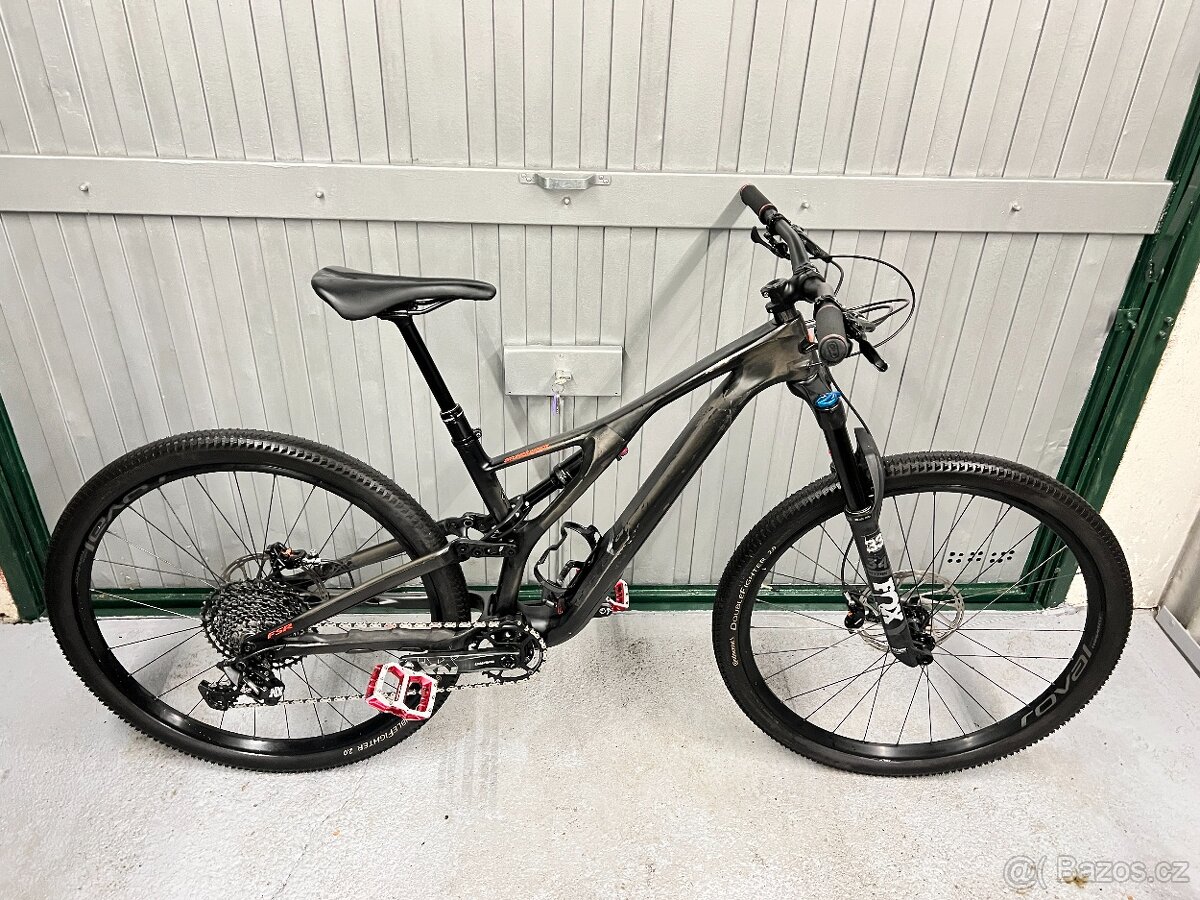 Trailové karbonové kolo Specialized Stumpjumper 29" - 2