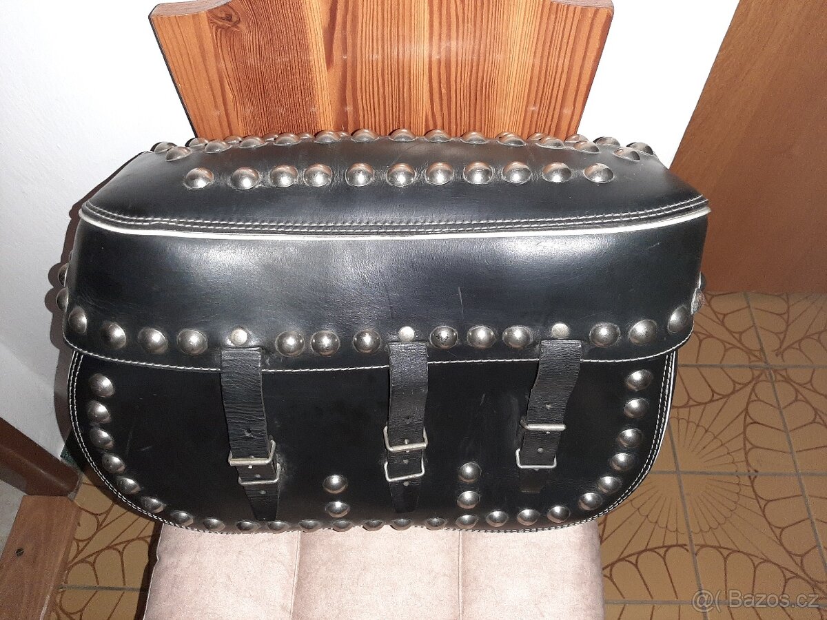 kozena brasna na motorku - 2