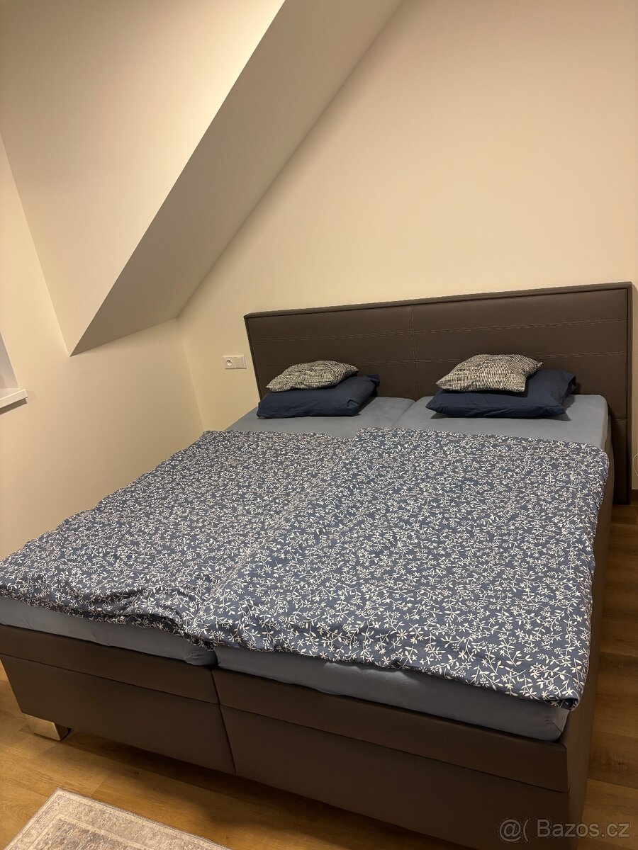 Manželská postel 180x200 - 2