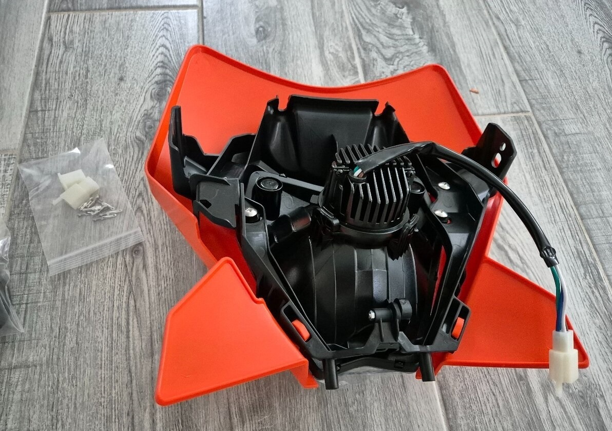 Prodám ktm přední masku - 2