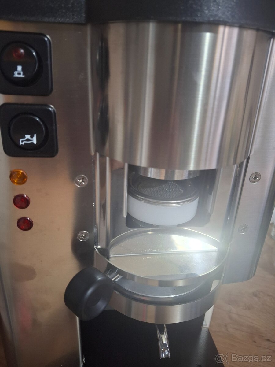 Kávovar nepoužívaný - 2