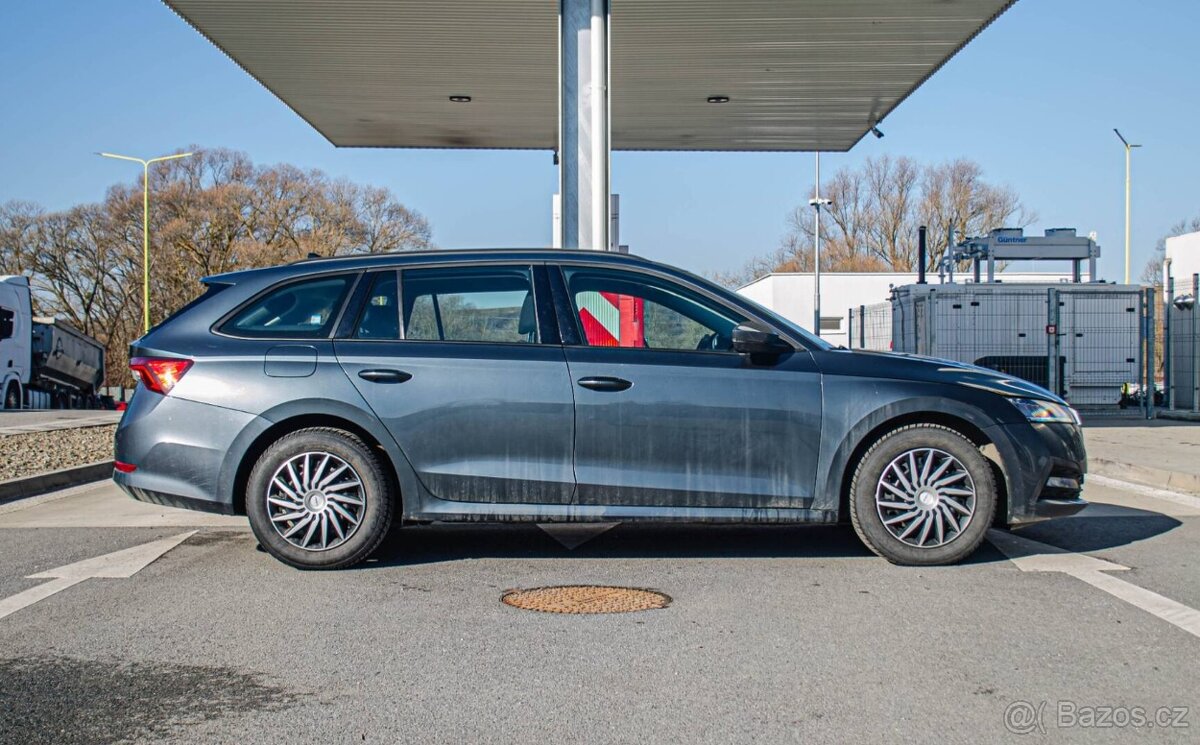 Skoda Octavia Combi 2.0 TDI DSG - 2