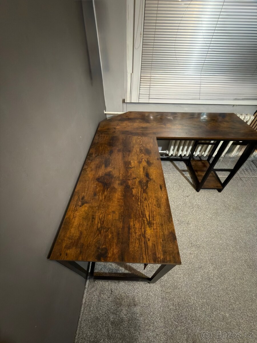 Rohový Rustikální Stůl - 2