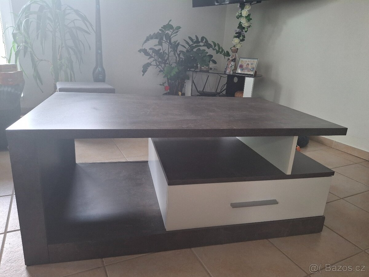 Konferenční stůl - 2