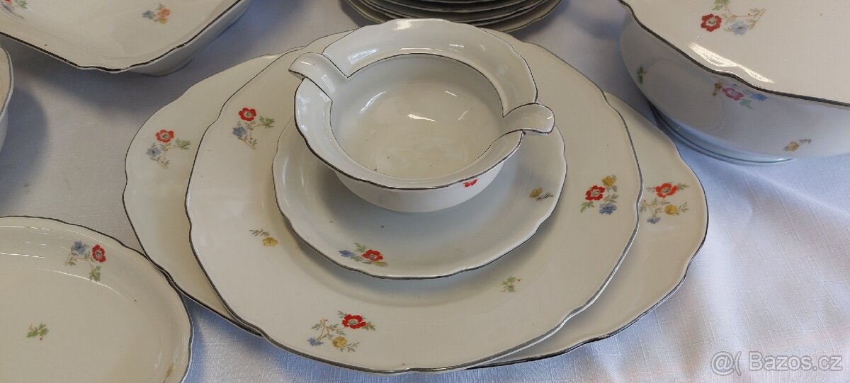 Starožitná porcelánová souprava - 2