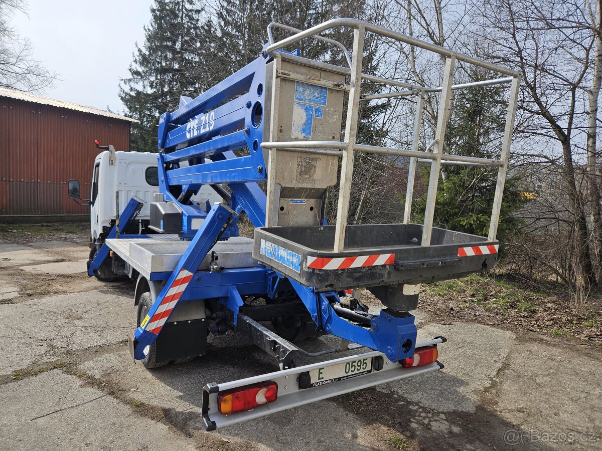 Montážní plošina 19m - 2