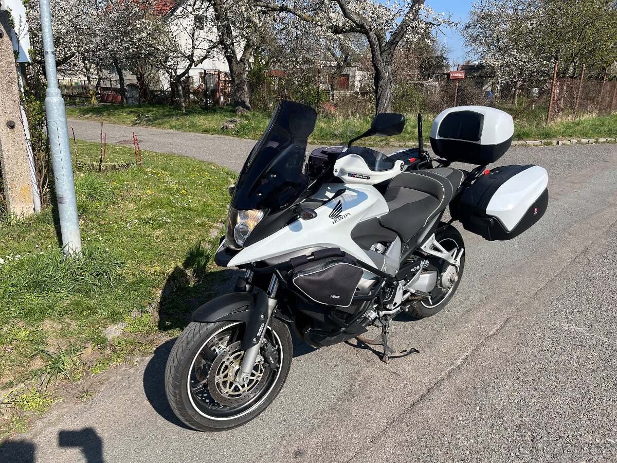 Honda VFR 800 X crossrunner - 2