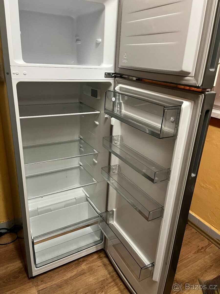 Lednice nerezová AEG - 2