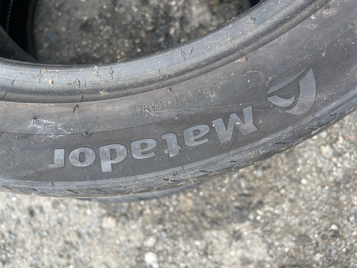 225/45/r17 - 2