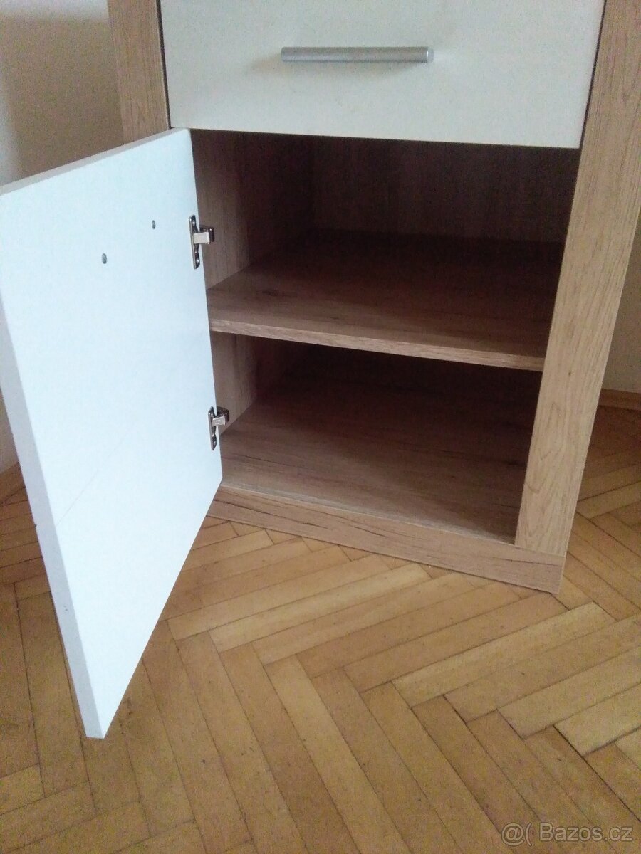 Psací stůl - 2