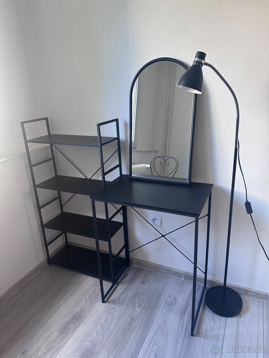 Kosmetický, studijní či kancelářský koutek - 2