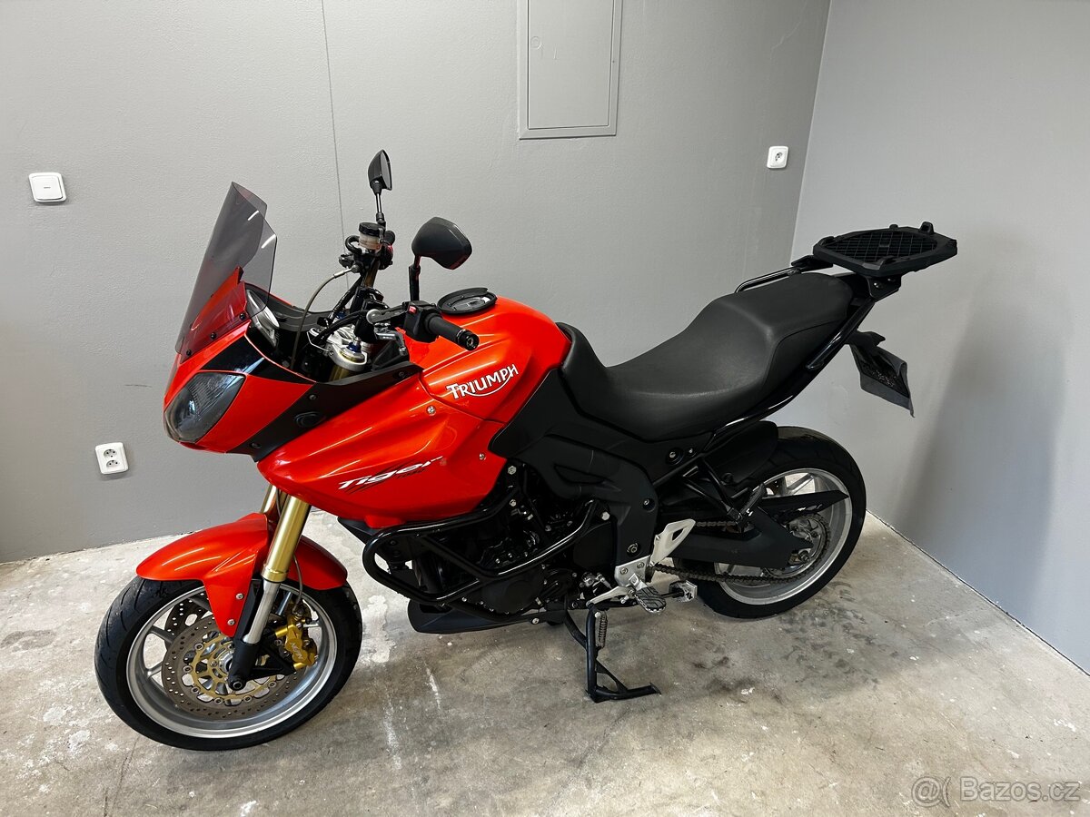 Triumph Tiger 1050 - 2
