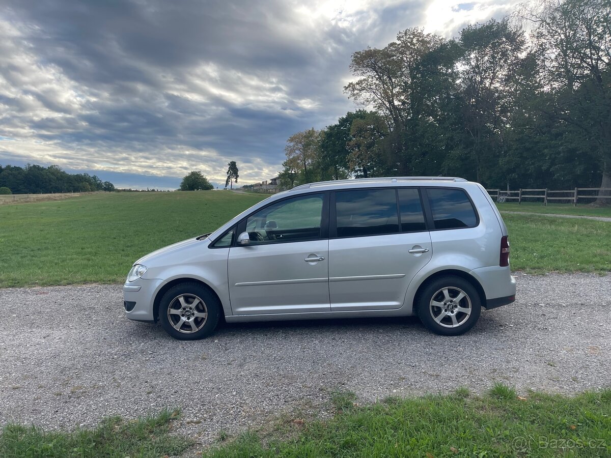 Vw Touran - 2