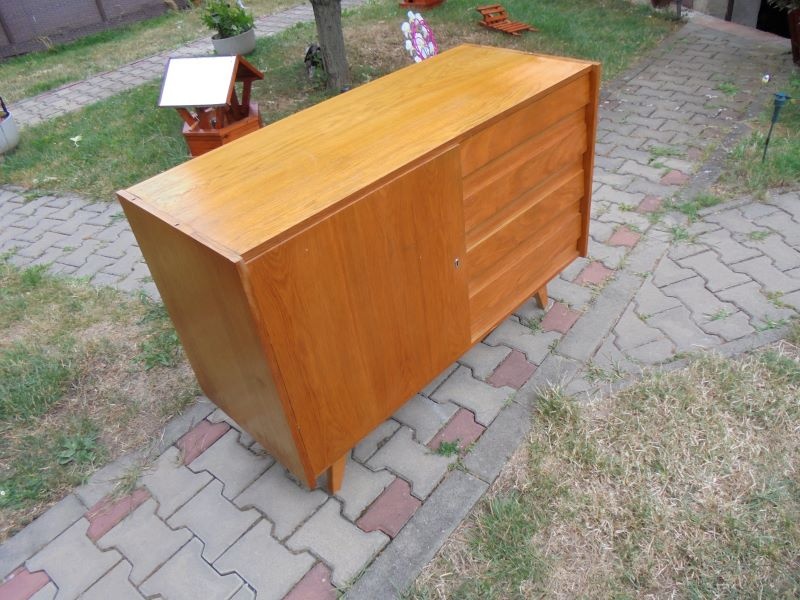 Komoda Jiroutek Brusel - 2