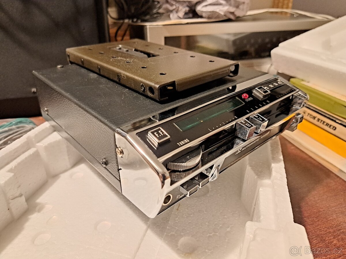 Stereo autorádio + 8 track player do ameriky - ÚPLNĚ NOVÉ - 2